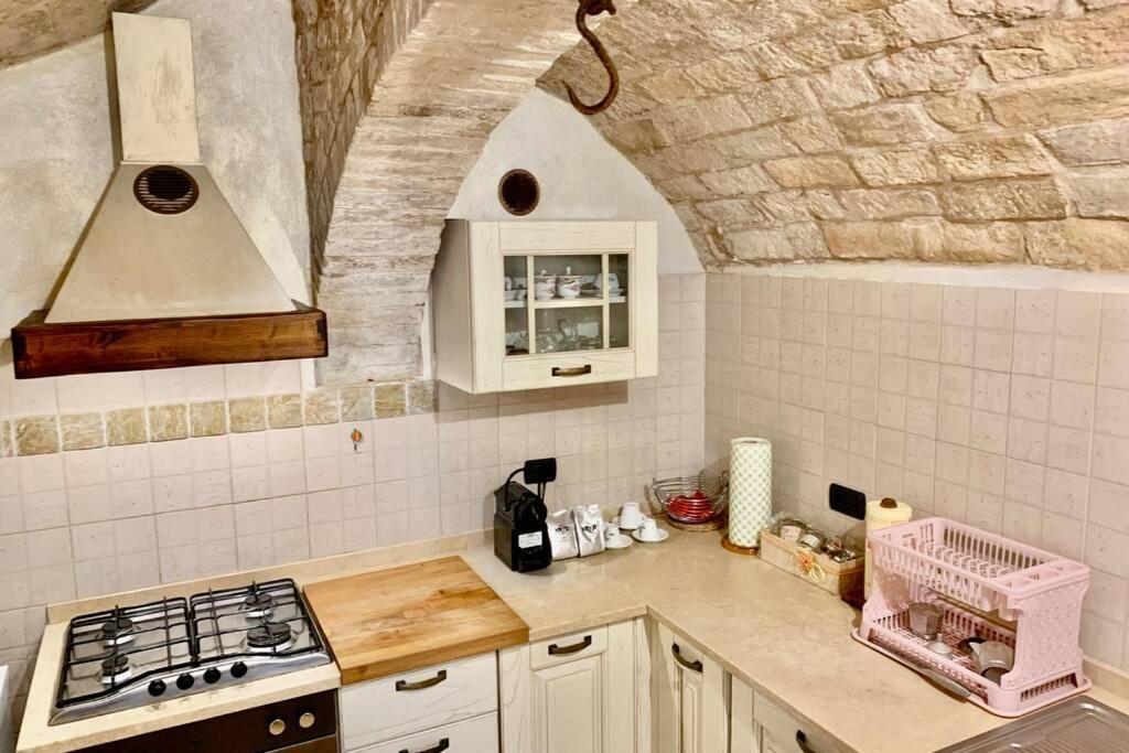 La Grotta - Casa Con Grotta Sotterranea Apartamento Monterubbiano Exterior foto